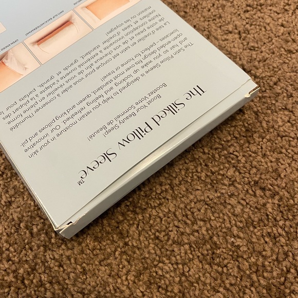 Silked Satin Pillow Case - Picture 6 of 12